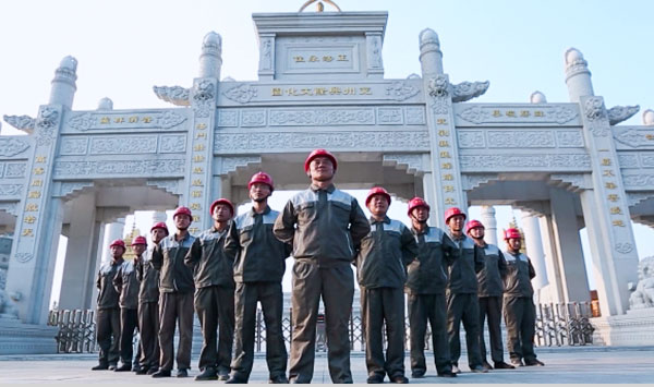 專業(yè)團(tuán)隊(duì)，提供技術(shù)服務(wù)